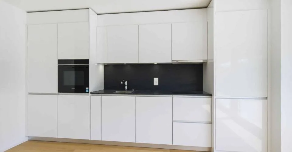 Neue 2,5-Zimmer-Wohnung mit Terrasse und Garten – Foto 3 von 11