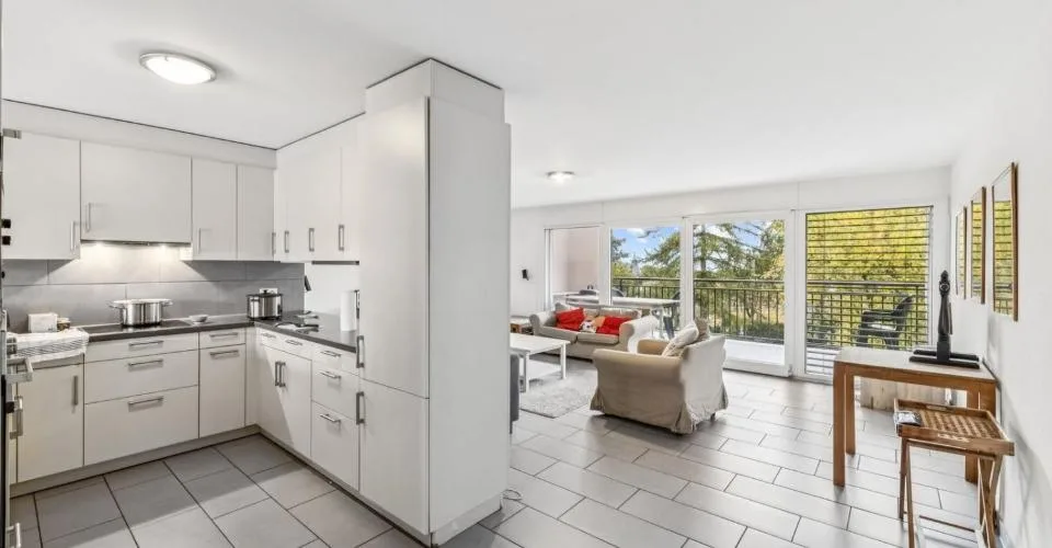Appartement de 5,5 pièces traversant avec vue sur le lac – Foto 2 von 22