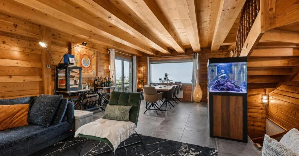 Magnifique chalet rénové avec une vue exceptionnelle – Foto 4 von 26