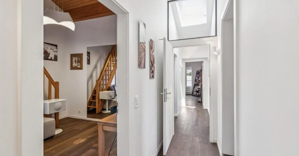 Schönes renoviertes Haus mit 6 Zimmern – Foto 7 von 19