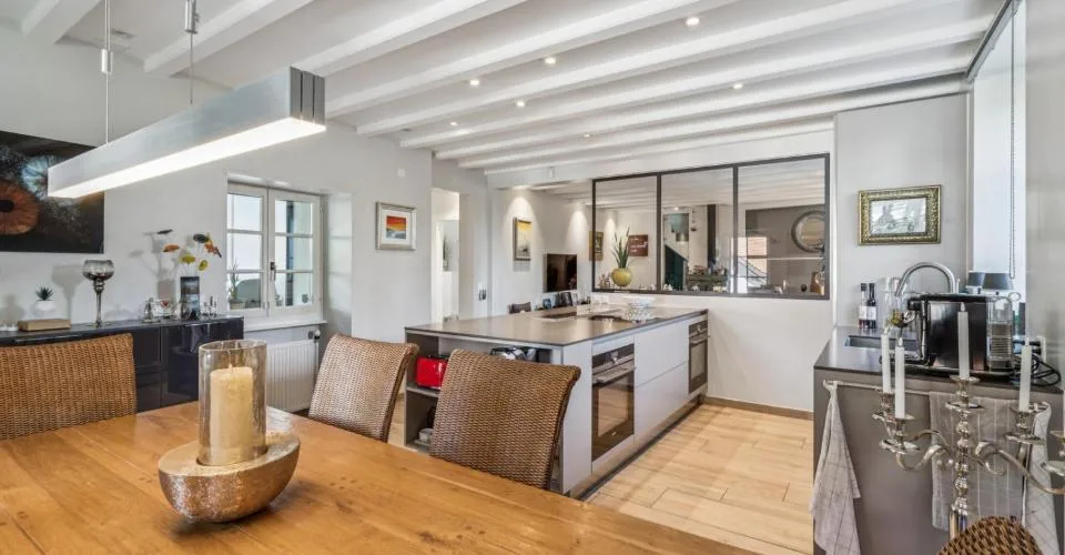 Schönes renoviertes Haus mit 6 Zimmern – Foto 4 von 19