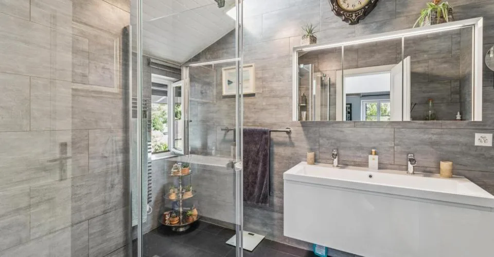 Schönes renoviertes Haus mit 6 Zimmern – Foto 10 von 19