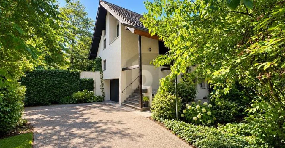 7 Zimmer Villa in Riehen – Foto 2 von 23