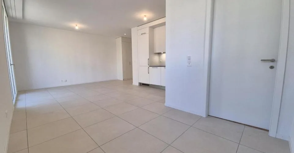 Charmanter Apartment mit 2.5 Zimmern im Erdgeschoss! – Foto 7 von 13