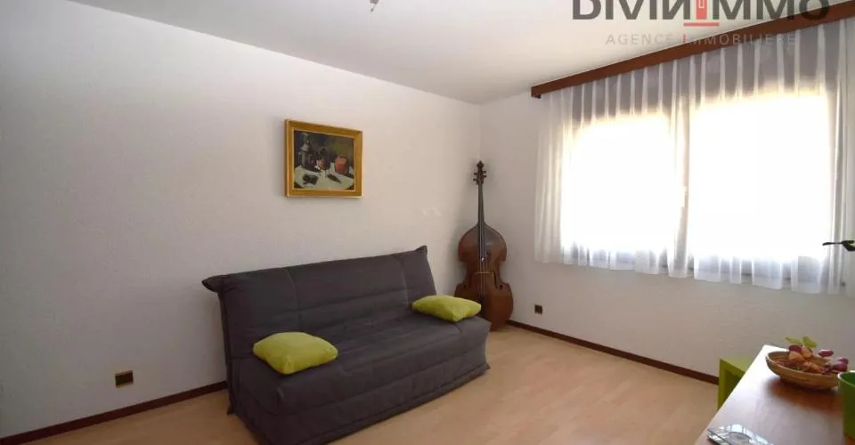 A 5.5-room apartment, a floor all to yourself – photo 4 of 27