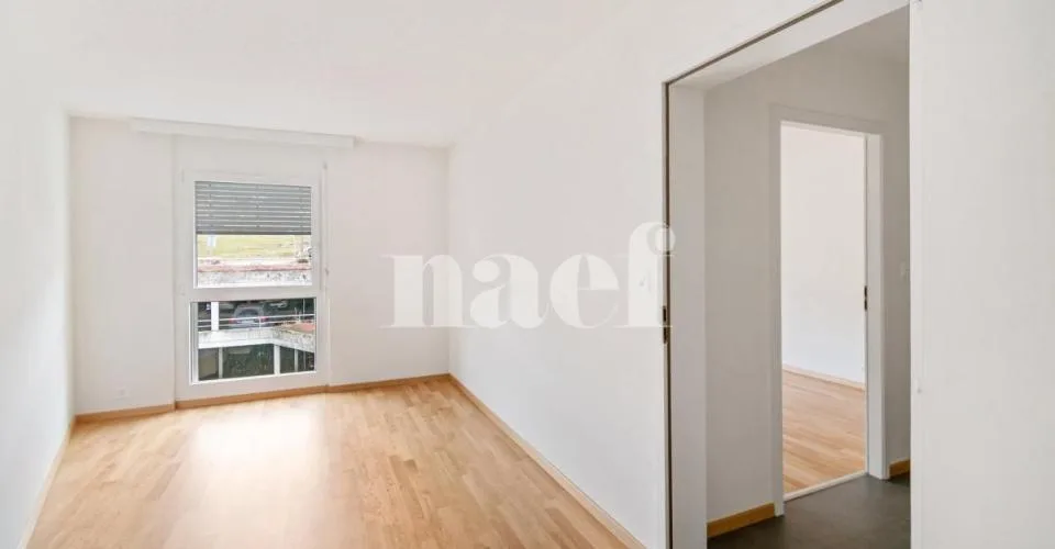 Sur les hauteurs de Neuchâtel, appartement de 4.5 pièces au 4ème étage – Foto 7 von 14