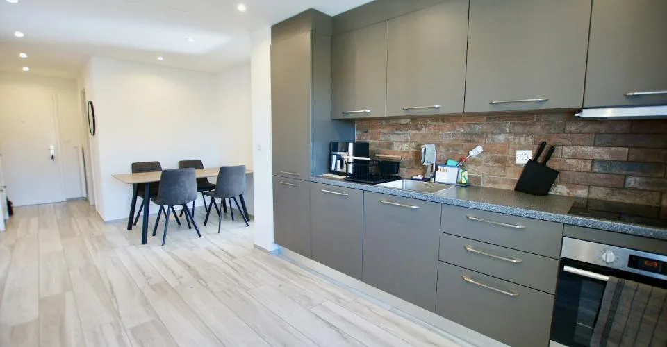 Réservé....Charmant appartement de 4 pièces rénové à Semsales – Foto 3 von 23