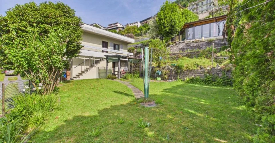 7.5 Zimmer Einfamilienhaus in Riazzino – foto 5 di 31