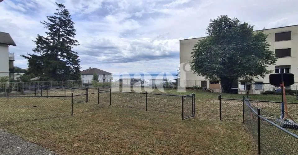 Appartement de 2 pièces avec terrasse et vue sur le lac – Foto 3 von 7