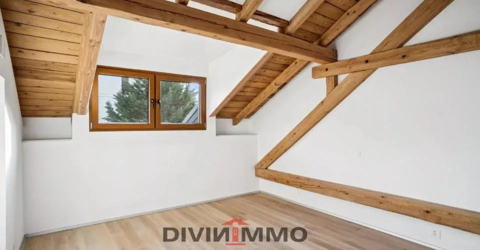 Attique de 4.5 pièces typique au 1er étage – Foto 3 von 21