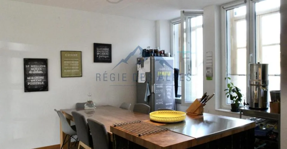 Appartamento moderno di 4.5 locali con terrazza sul fiume a Vallorbe (Lot 7) – foto 4 di 26