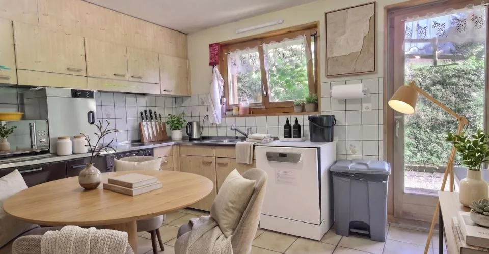 Großes Anwesen mit 2 Chalets zum Verkauf! – Foto 19 von 24