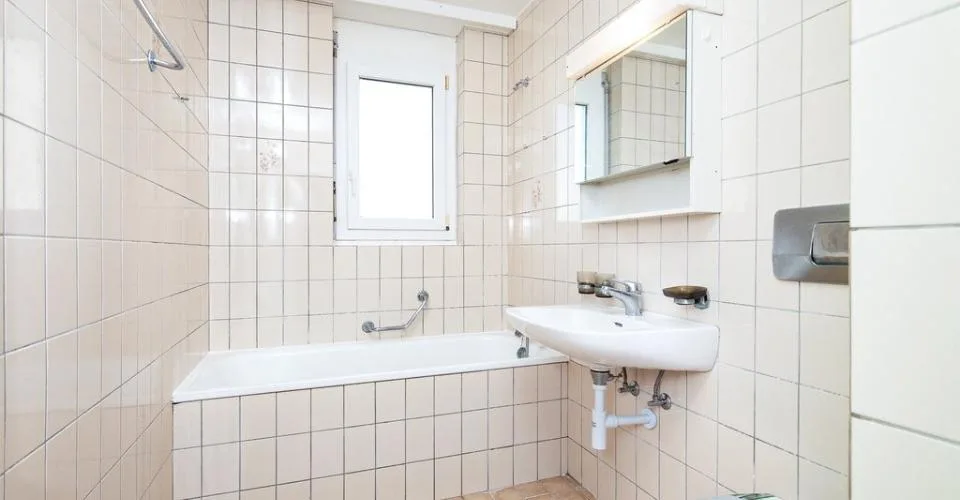 Grand logement offrant beaucoup d'espace et de lumière – foto 15 di 15