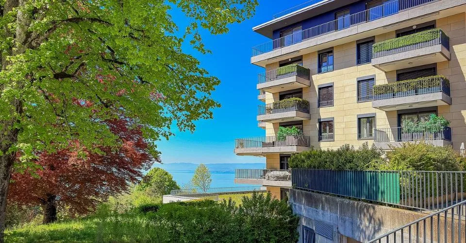 Elegante 4,5-Zimmer-Wohnung mit Panoramablick auf den Genfersee in Puidoux – Foto 35 von 39