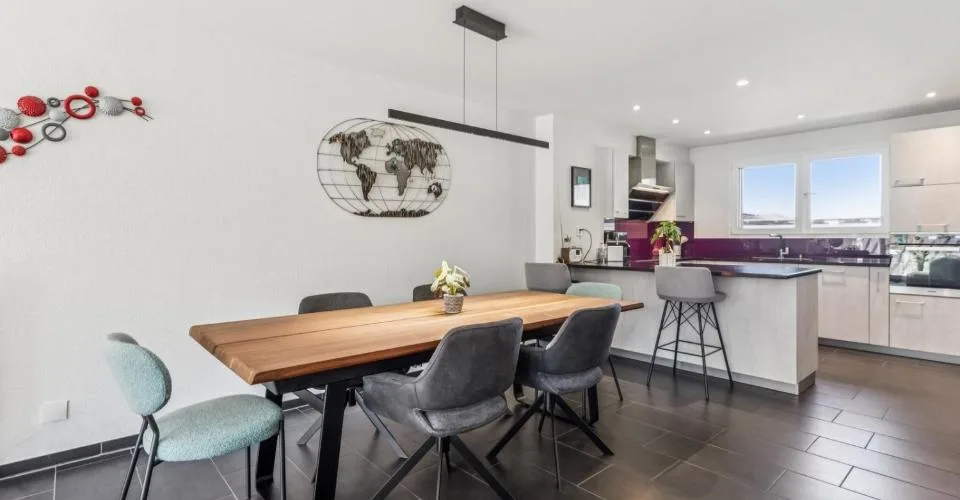 Moderne maison mitoyenne au coeur du village – Foto 4 von 24