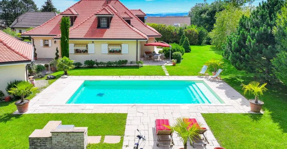Bien d'exception ! Maison d'architecte de 6.5 pièces – photo 4 sur 6