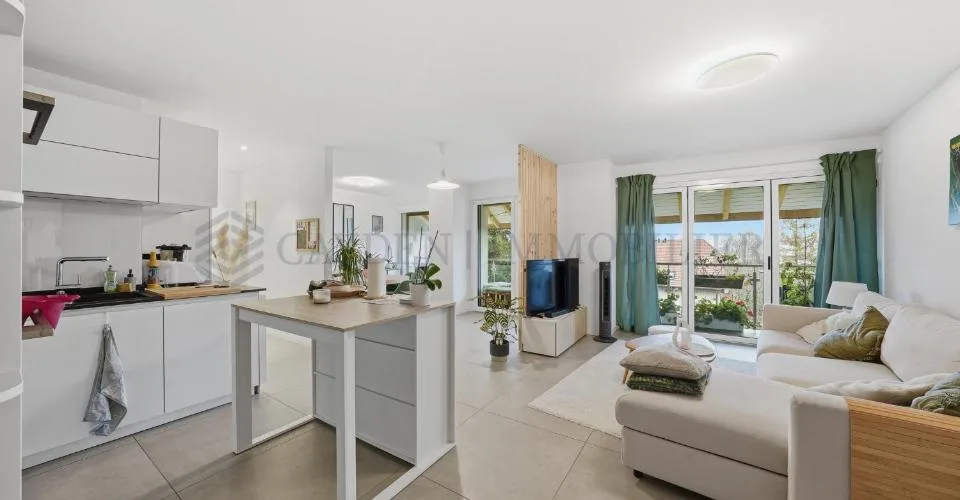 Magnifique 4.5 pièces récent avec vue lac – foto 2 di 15