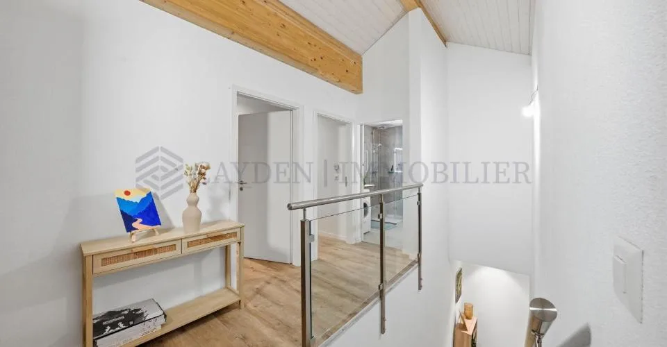 Magnifique 4.5 pièces récent avec vue lac – foto 3 di 15
