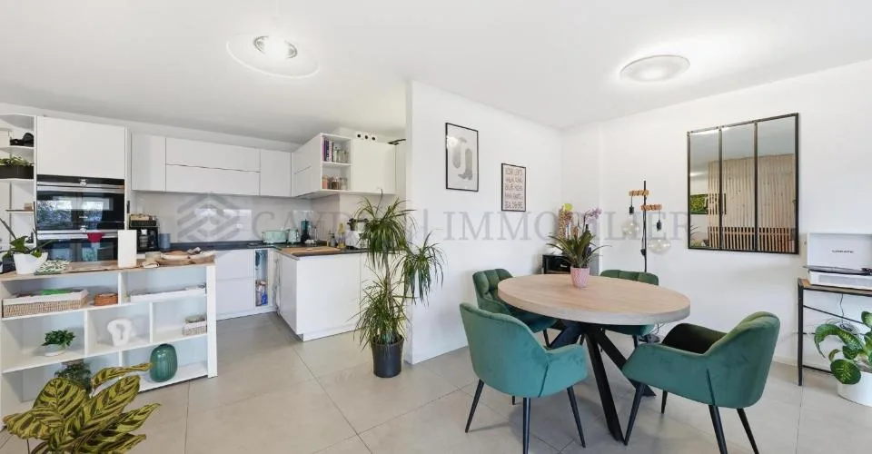 Magnifique 4.5 pièces récent avec vue lac – foto 5 di 15