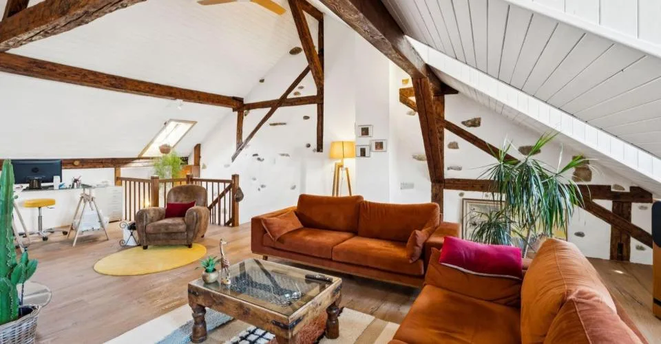 Maison villageoise de caractère située face au lac de Neuchâtel ! – Foto 11 von 26