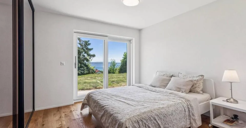 Villa de standing au cur des vignes avec vue lac imprenable – Foto 7 von 26