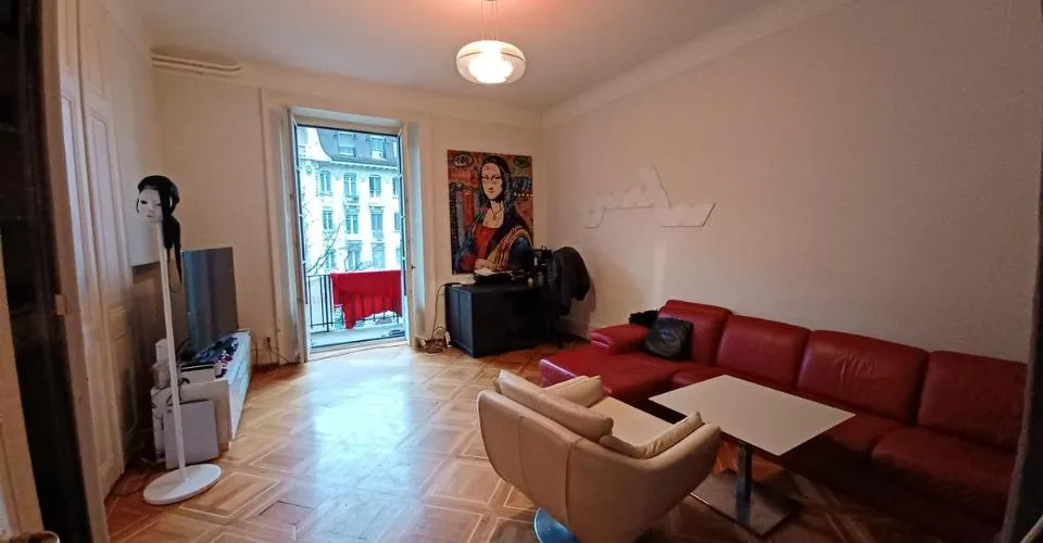 Geräumige 2.5-Zimmer-Wohnung im Zentrum von Lausanne – Foto 3 von 12