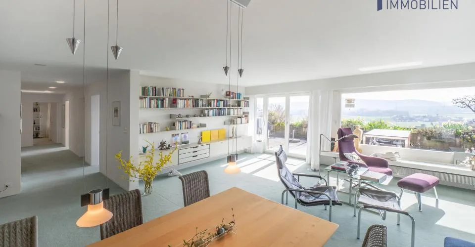 Fehr Immobilien - 5.5-Zi.-Terrassenappartement mit herrlicher Aussicht – foto 16 di 27