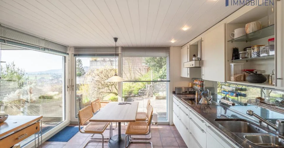 Fehr Immobilien - 5.5-Zi.-Terrassenappartement mit herrlicher Aussicht – foto 18 di 27