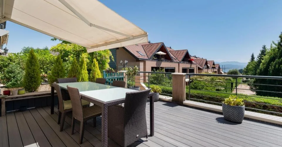 Charmanter Dorfhaus im Herzen von Founex mit See- und Alpenblick – Foto 19 von 26