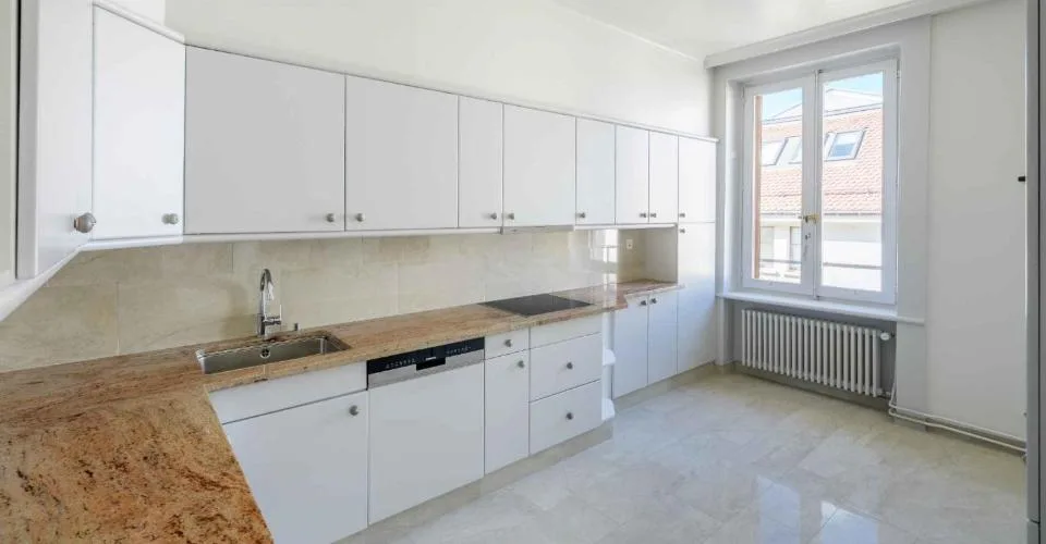 Meraviglioso appartamento di 7.5 locali con vista mozzafiato sul lago - Quai Wilson – foto 13 di 14