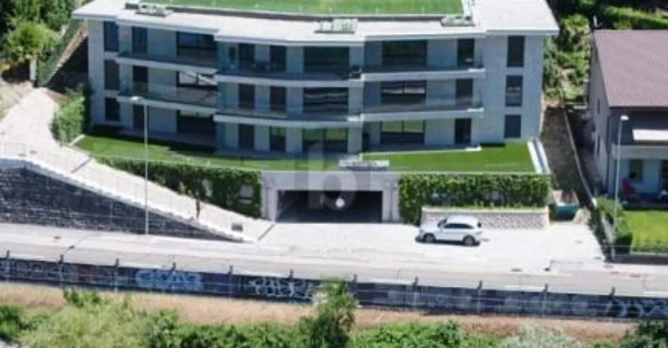 Moderne et spacieux avec grand jardin