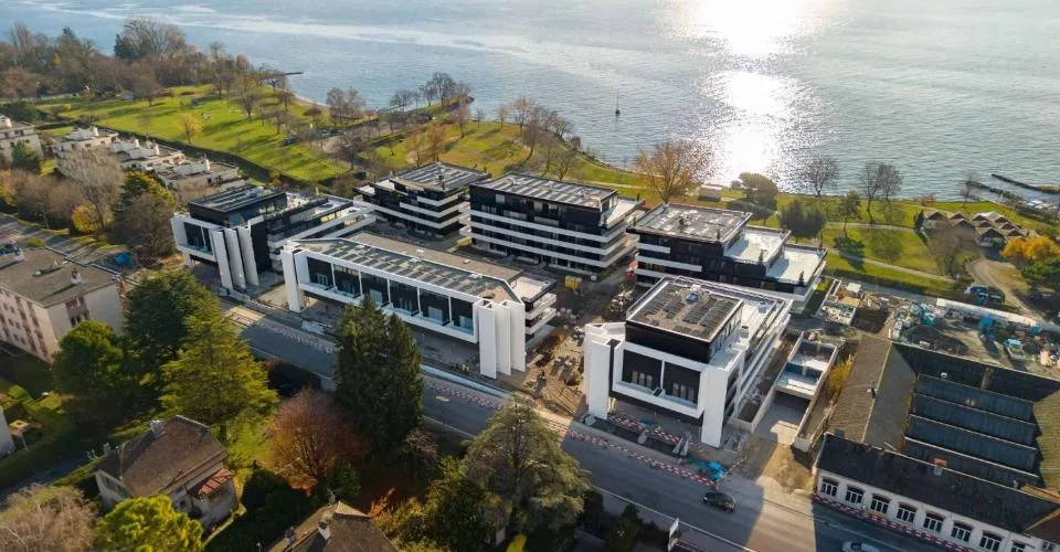 Appartement neuf de 5.5 pièces avec balcon couvert et rooftop terrasse – photo 11 of 24