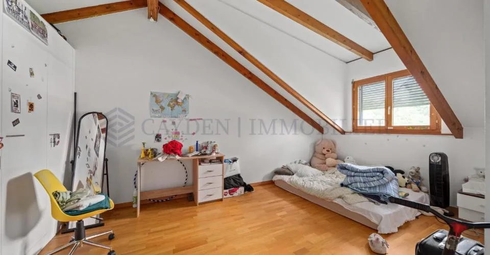 Beautiful 6-bedroom villa, 800 m from the lake! – photo 18 of 18