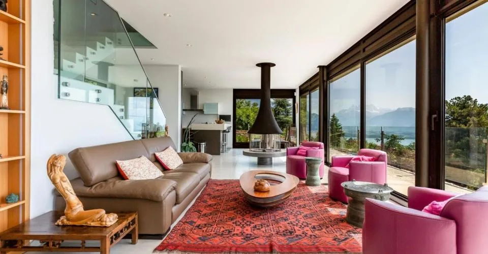Prächtige moderne Villa mit 180-Grad-Blick auf den See und die Alpen – Foto 16 von 26