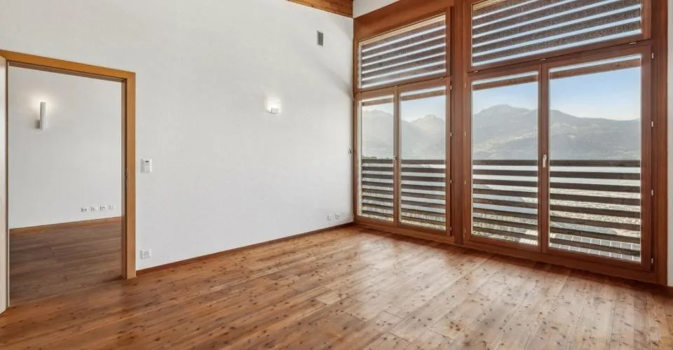 Villa avec annexe indépendante en dominance sur la plaine. – Foto 9 von 20