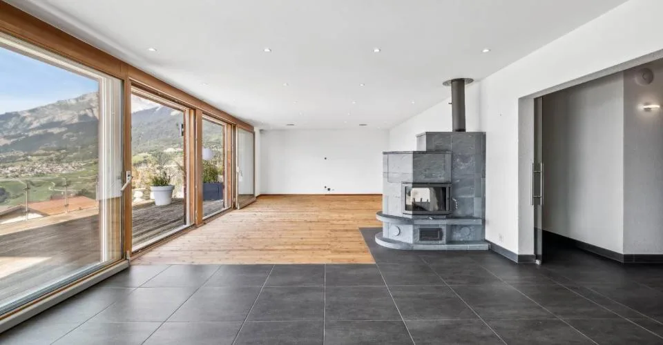 Villa avec annexe indépendante en dominance sur la plaine. – Foto 4 von 20