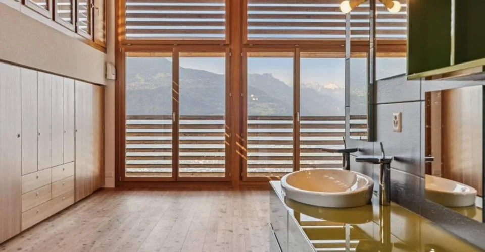 Villa avec annexe indépendante en dominance sur la plaine. – Foto 5 von 20