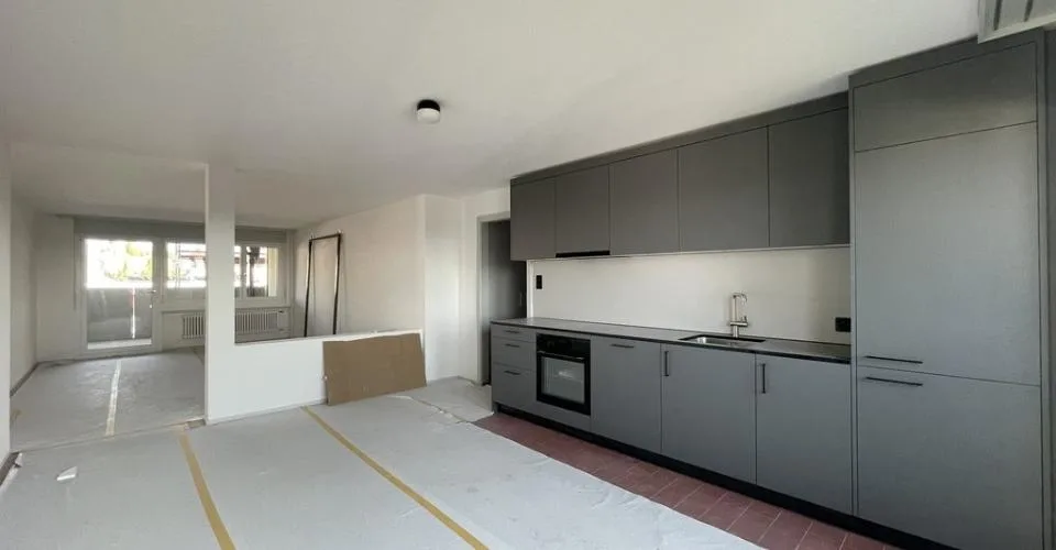 FRIBURG - 4,5 Zimmer von der 7. bis 10. Etage – Foto 2 von 14