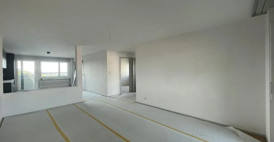 FRIBURG - 4,5 Zimmer von der 7. bis 10. Etage – Foto 4 von 14