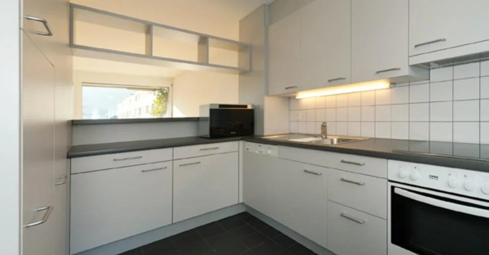 Moderne Wohnung mit sonnigem Balkon – Foto 10 von 11