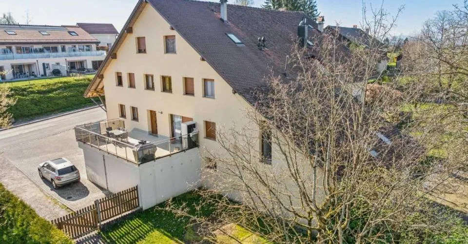 Exclusivité Switzerland Sotheby's maison avec dépôt – photo 1 sur 26