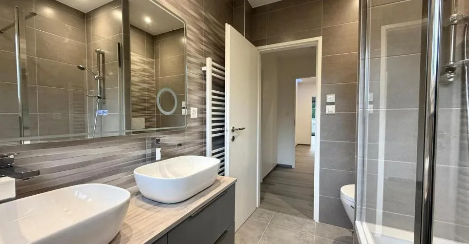 Appartement rénové de 4 chambres à Petit-Saconnex ? Proche des organisations internationales – photo 17 sur 26