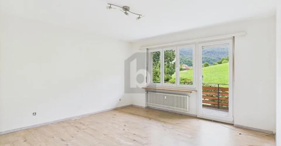 PRAKTISCHER GRUNDRISS MIT BALKON – photo 2 of 22