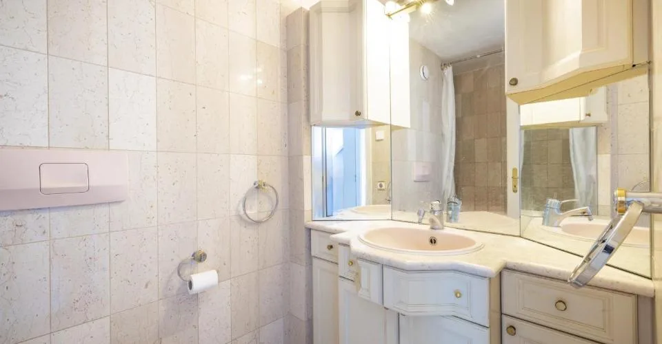 Au bord du lac - Beau 3.5 pièces en duplex – Foto 7 von 23