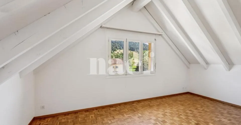 A Couvet, duplex de 160m2 – Foto 8 von 24