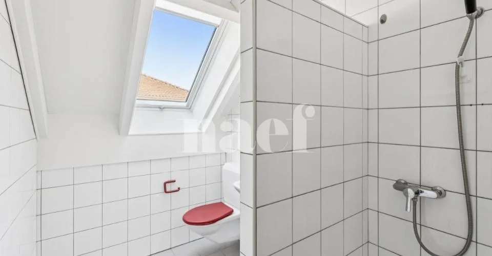 A Couvet, duplex de 160m2 – Foto 10 von 24
