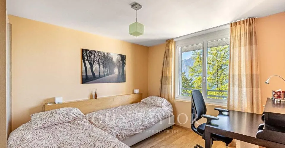 OPPORTUNITÄT - LUXURIÖSE ATTIKAWOHNUNG MIT 4.5 ZIMMERN IM ZENTRUM VON MONTREUX – Foto 7 von 22