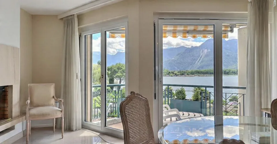 JOLI APPARTEMENT DE 4,5 PIECES AU BORD DU LAC AVEC TRES BELLE VUE PANORAMIQUE – photo 15 sur 24