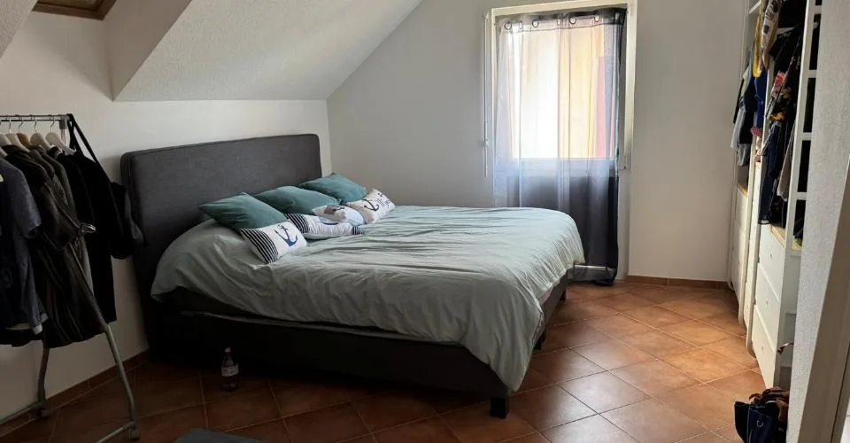 Casa indipendente luminosa e calma a Cudrefin – a due passi dal lago di Neuchâtel. – foto 16 di 42