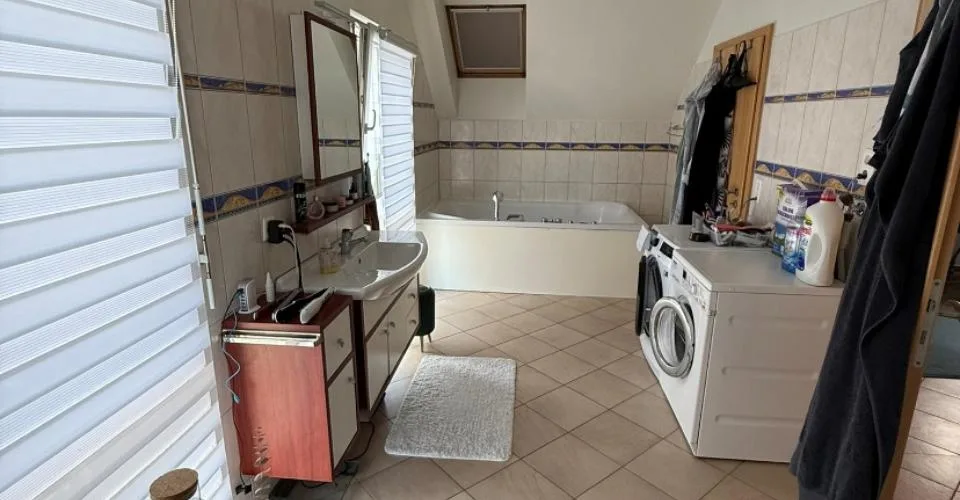 Casa indipendente luminosa e calma a Cudrefin – a due passi dal lago di Neuchâtel. – foto 12 di 42